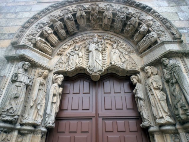 St Jacques portail